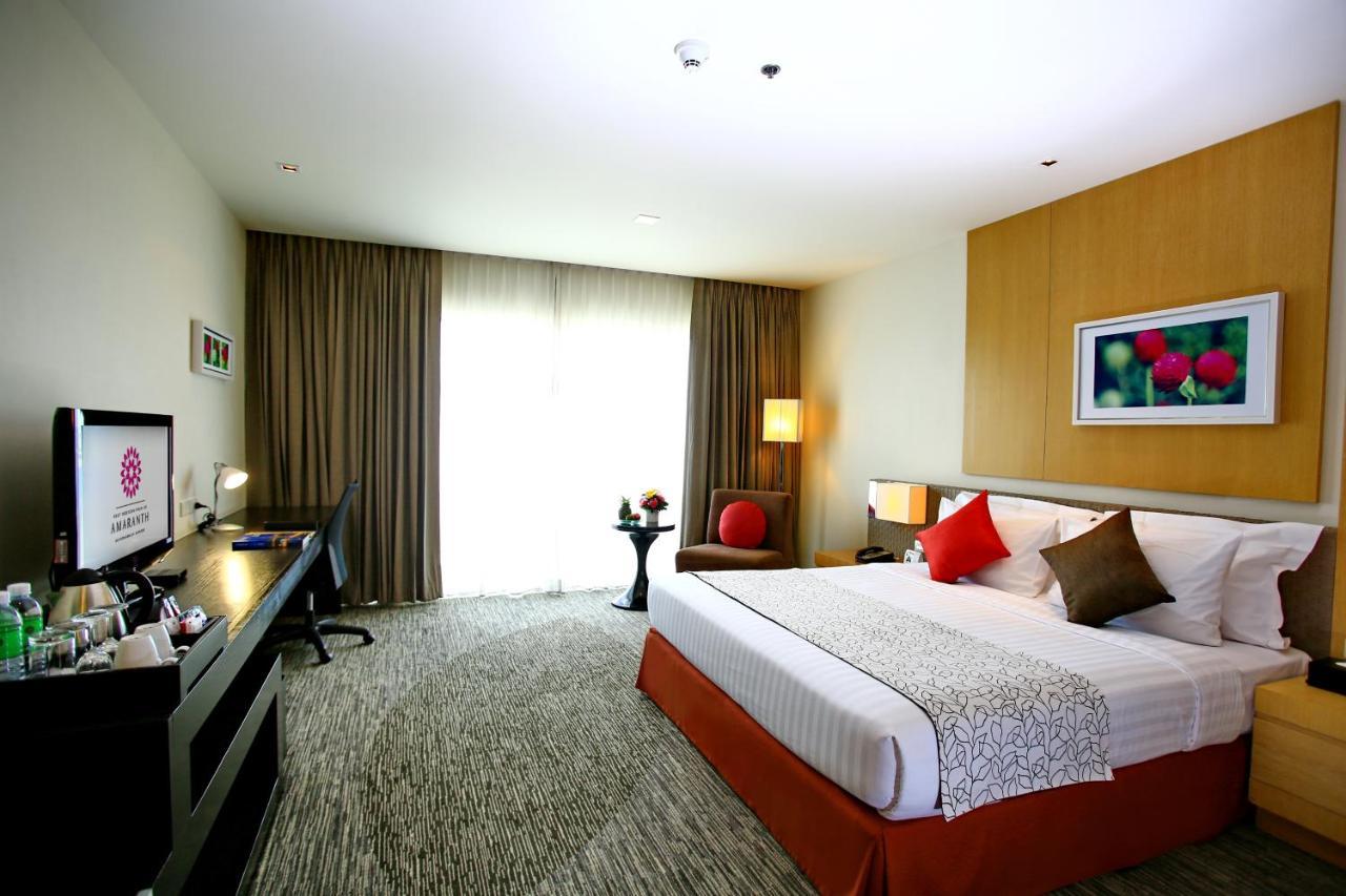 Amaranth Suvarnabhumi Hotel Бангкок Екстер'єр фото Deluxe Room