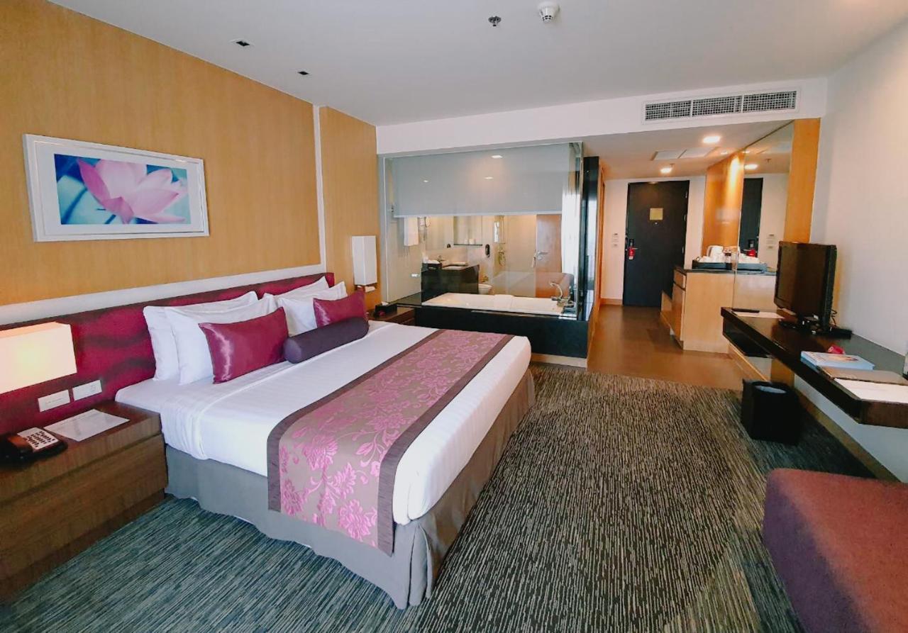 Amaranth Suvarnabhumi Hotel Бангкок Екстер'єр фото Deluxe Room